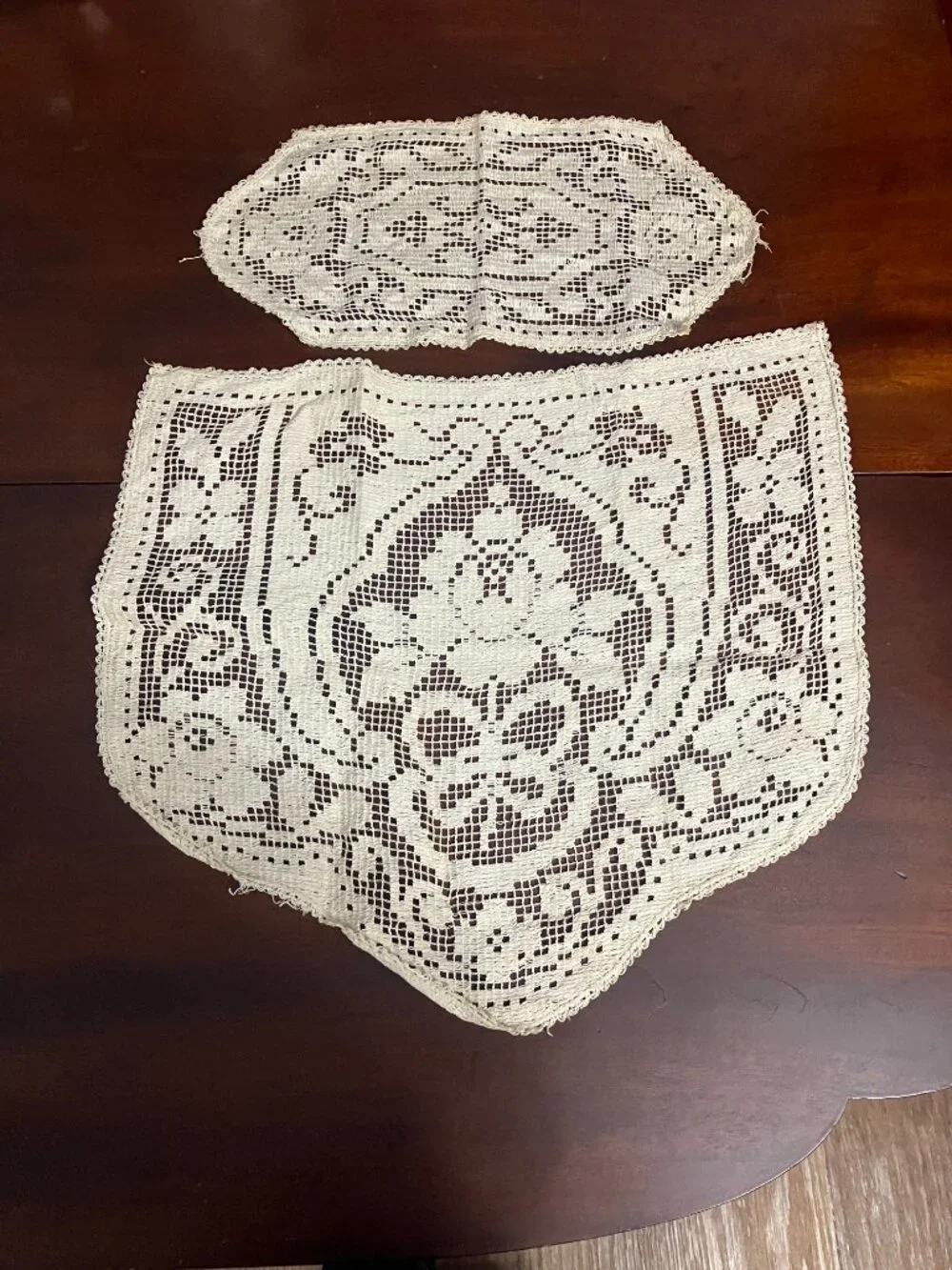 Set of 2 Vintage Filet Crochet Floral Lace Doilies